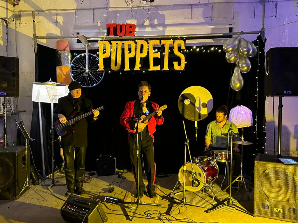 TUB Puppets News Years Eve 2024